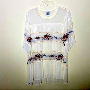 IVY JANE Sheer Embroidered Tunic